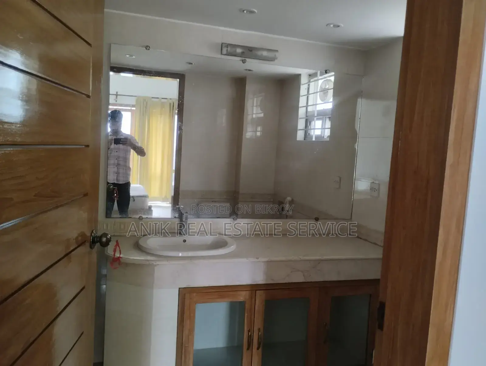 Furnished 3bdrm Apartment in Anik Real Estate, Banani for Rent