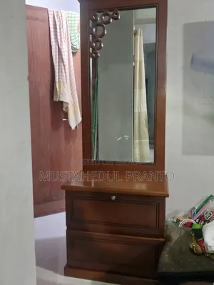 Almirah Dressing Table