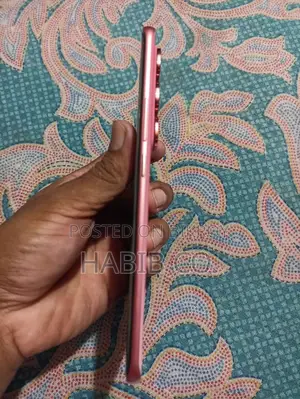 Infinix 256 GB Pink