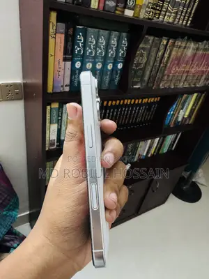 Apple iPhone 16 Pro 128 GB White