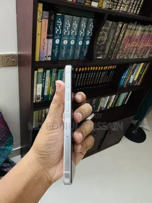 Apple iPhone 16 Pro 128 GB White