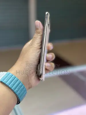 অ্যাপল আইফোন ১১ প্রো ২৫৬ জিবি গোল্ড