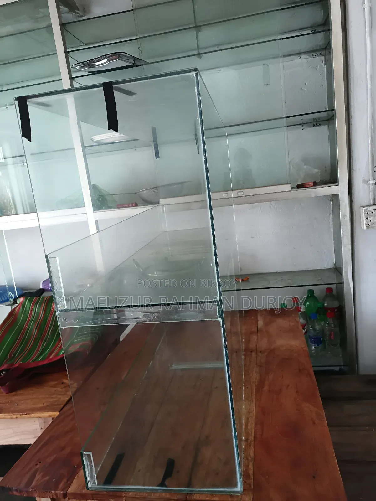 Glass Fast Food Display Rack for Sale