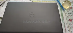 Laptop Dell Inspiron 15 3000 4GB Intel Celeron SSD 256GB