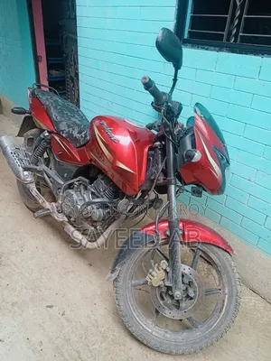 Bajaj Pulsar 150 2018 Red