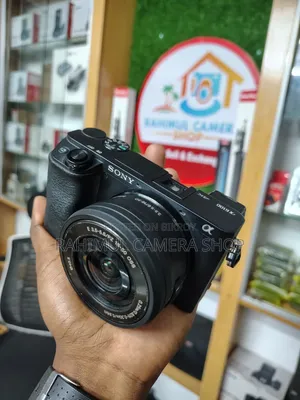 Sony Alpha A6100 Mirrorless Camera With 16-50mm Lens