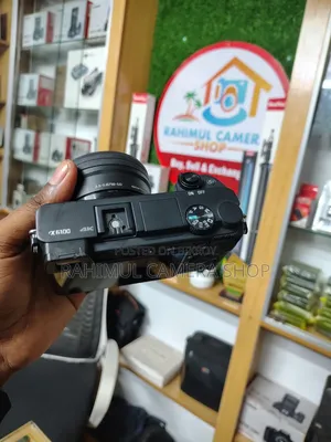 Sony Alpha A6100 Mirrorless Camera With 16-50mm Lens