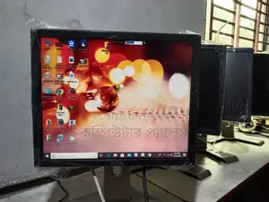 Hydraulic Moving Dell Brand 17" 100% Full Fresh Monitor