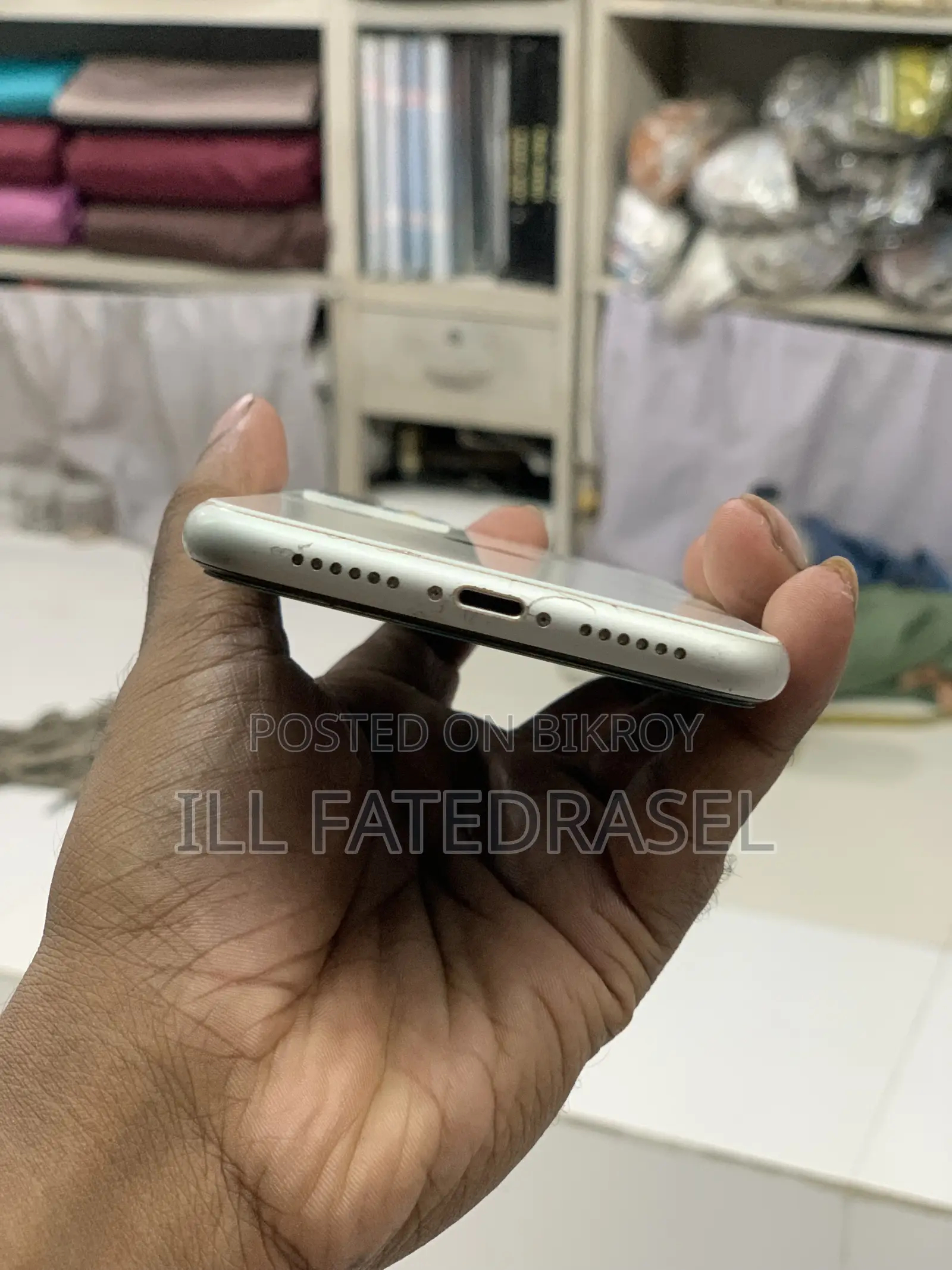 Apple iPhone 11 64 GB White