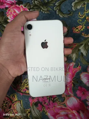 Apple iPhone XR 128 GB White