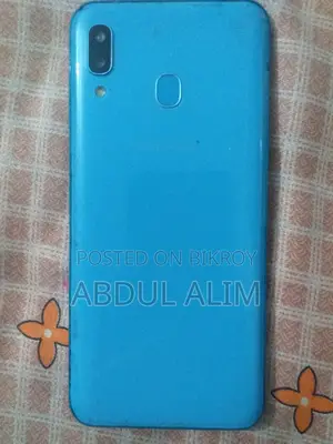 Samsung Galaxy A30 64 GB Blue