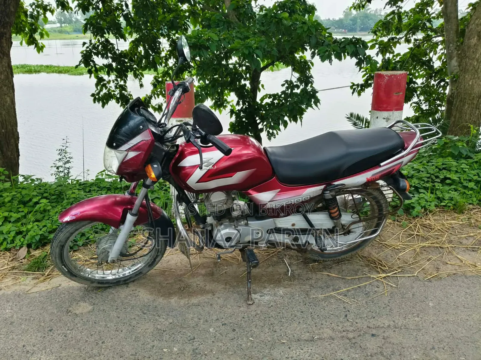 বাজাজ সিটি ১০০ ২০১৭ রেড