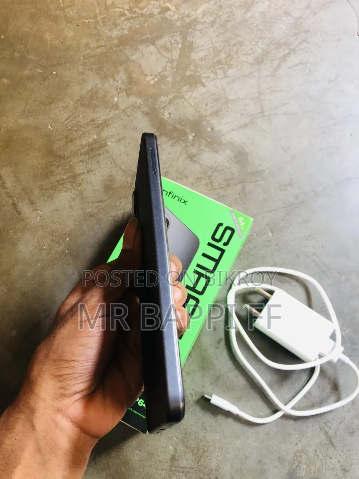 New Infinix Smart 10 64 GB Black