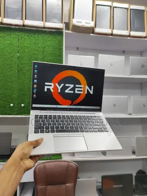 Laptop HP EliteBook 845 G7 8GB AMD Ryzen 5 SSD 256GB