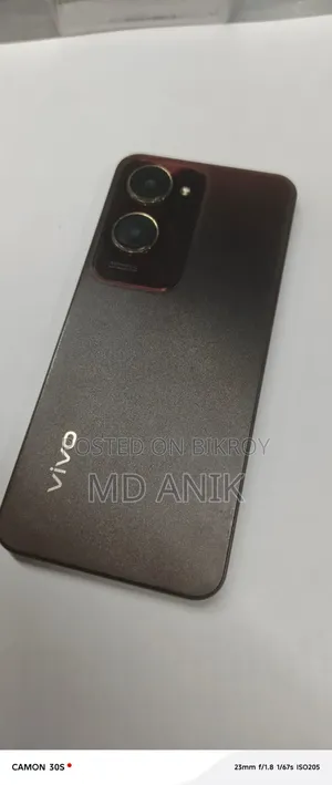 Vivo Y18 128 GB Red