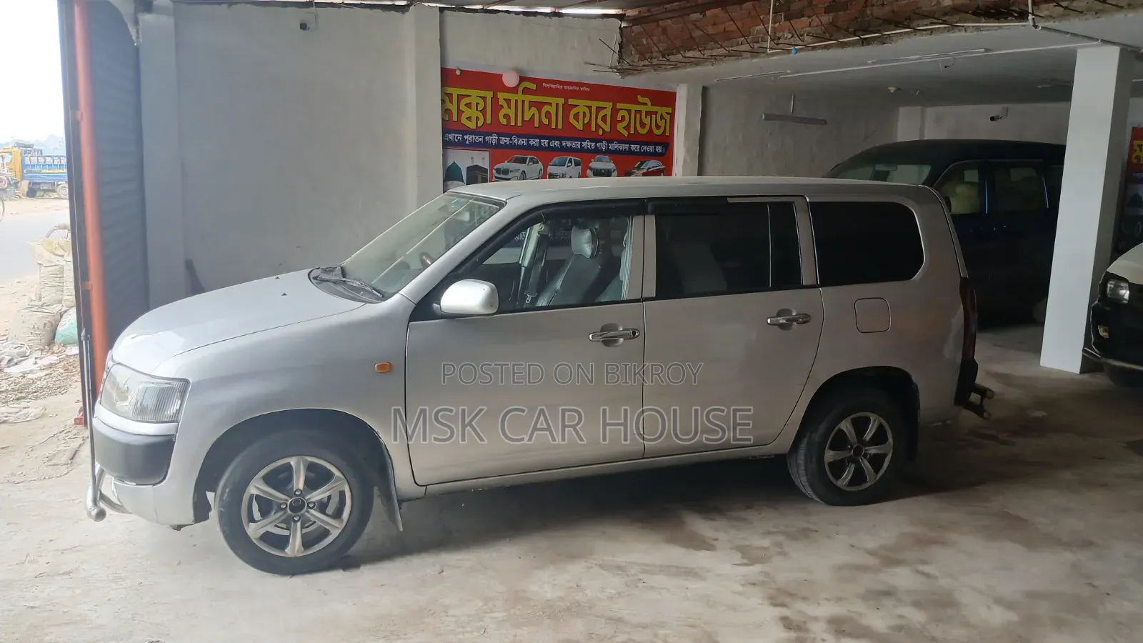 Toyota Probox 2005 Silver