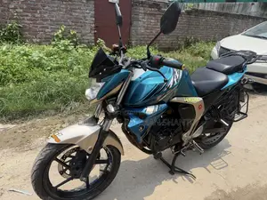 Yamaha FZ 2018 Green