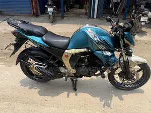 Yamaha FZ 2018 Green