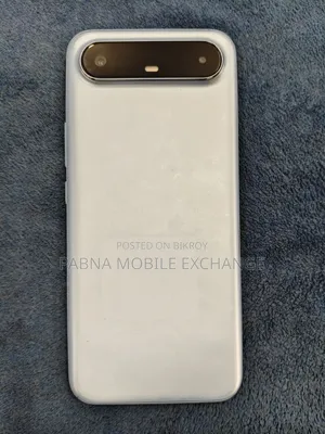 Tecno 128 GB Blue