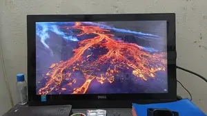 Desktop Computer 8GB AMD Ryzen 5 SSD 256GB