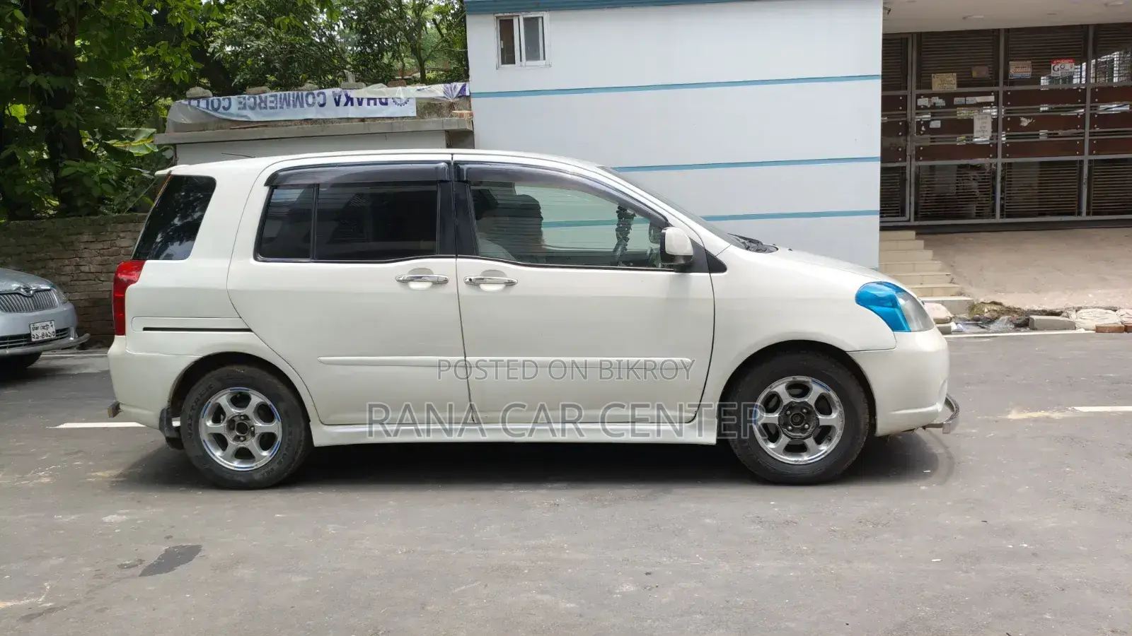 Toyota Raum 2004 Pearl