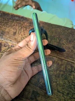 Vivo Y17 256 GB White