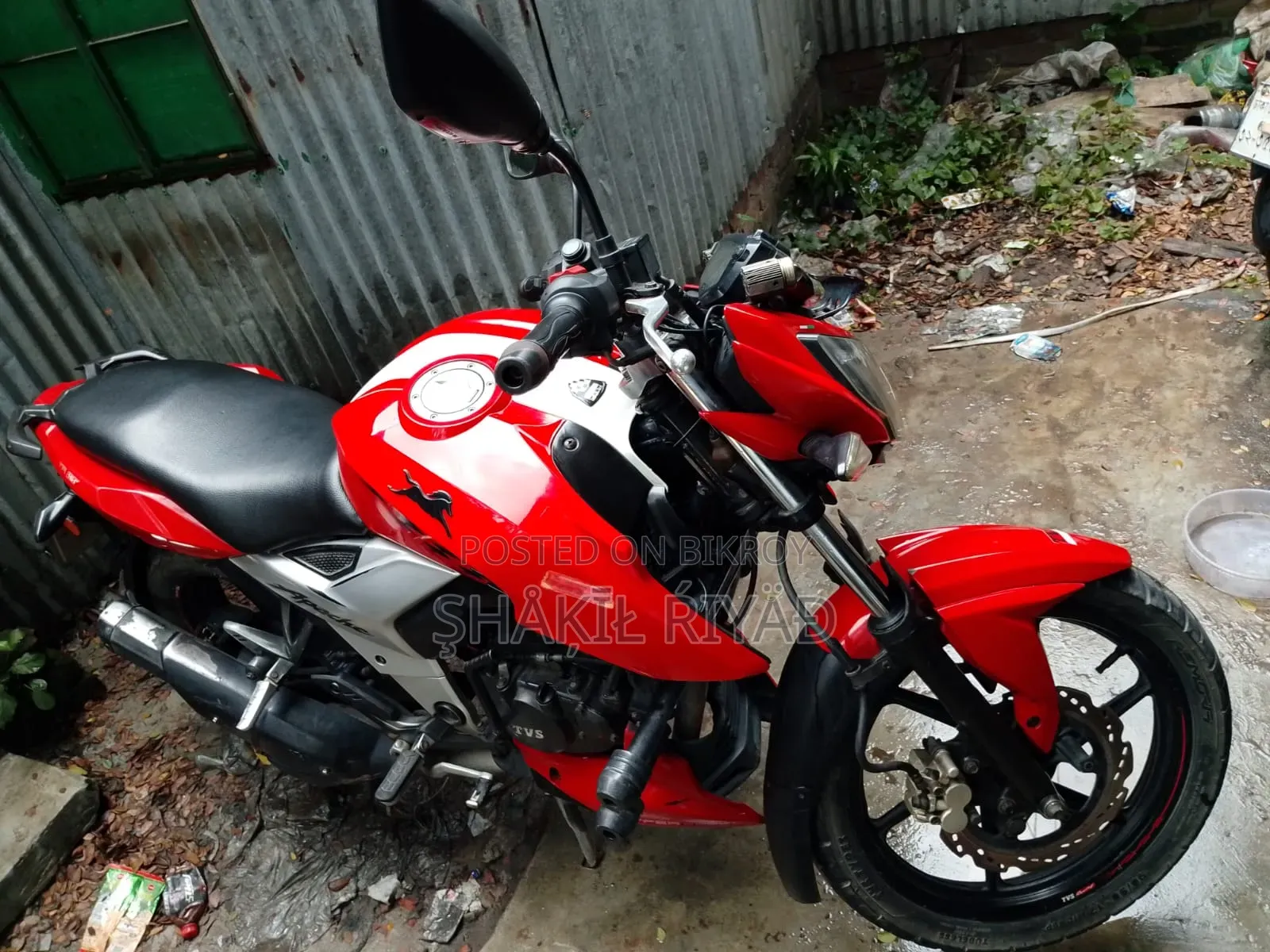 TVS Apache RTR 160 4V 2019 Red