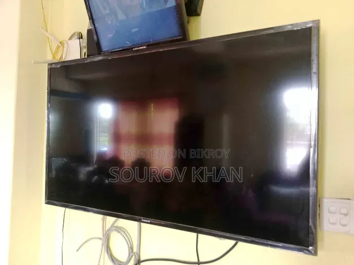 Samsung 43" Smart Tv