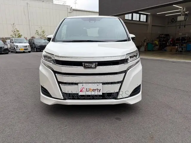 Toyota Noah 2021 Pearl