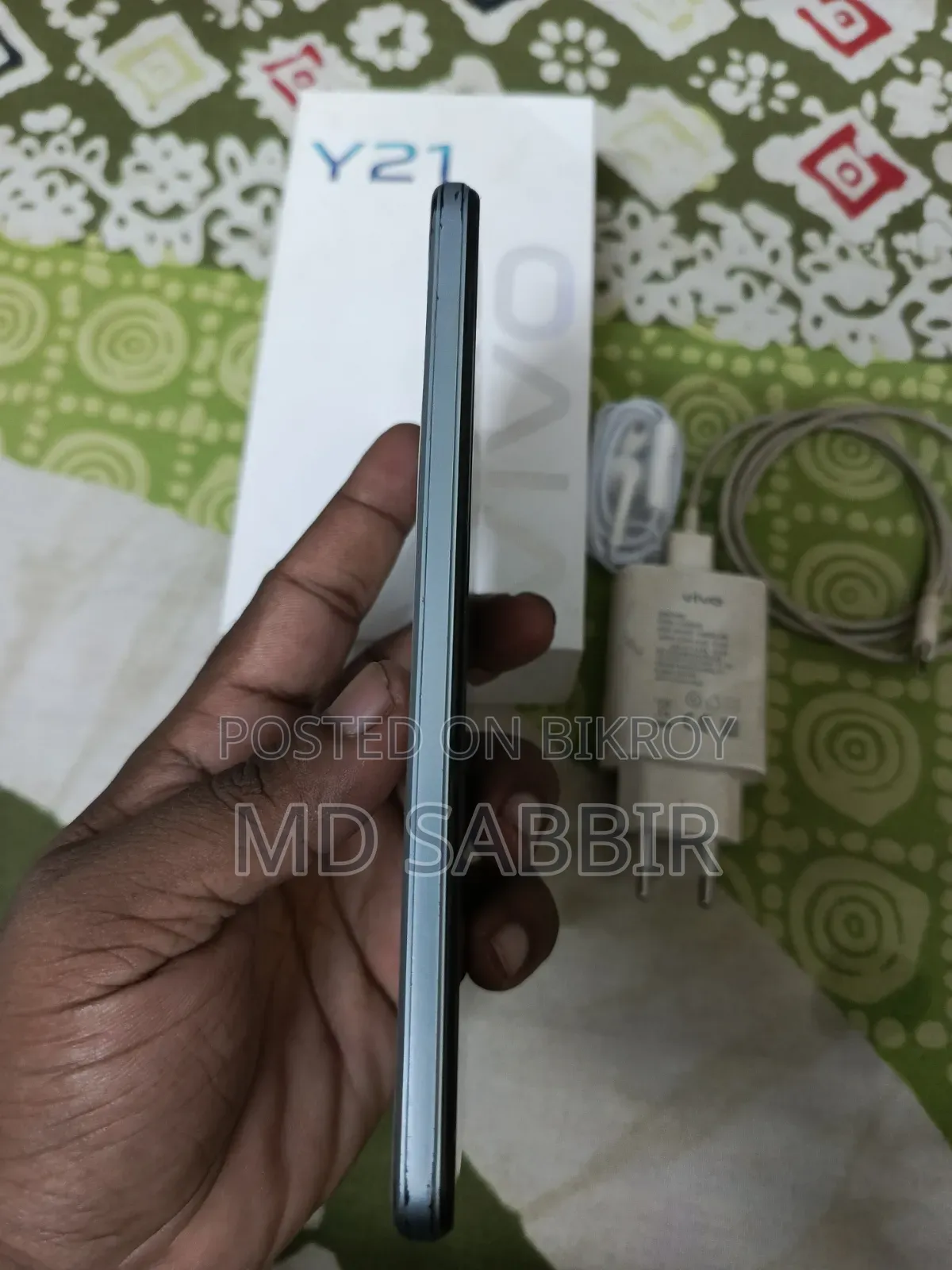 Vivo Y21 64 GB White