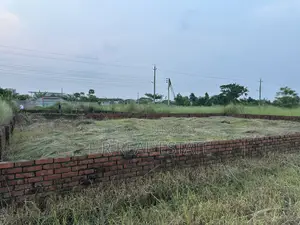 ব্লক-পি, (৩+৩)=৬ কাঠা, স্পোর্টস কমপ্লেক্সের কাছে, বসুন্ধরা আ/এ