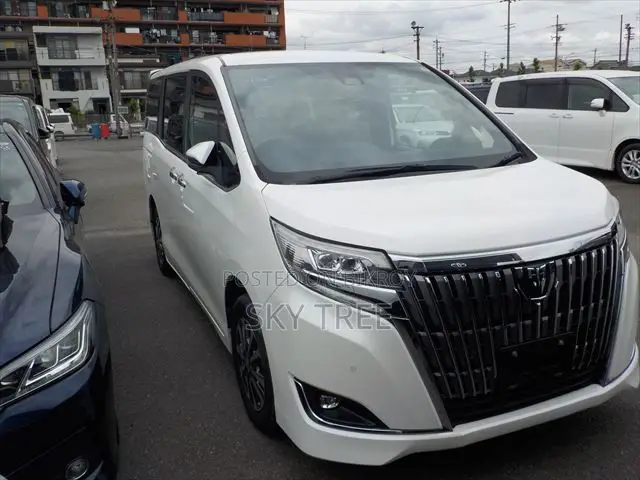Toyota Esquire 2021 Pearl