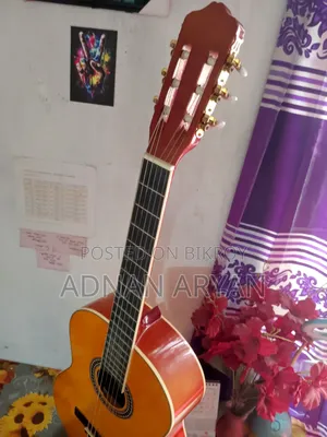Deviser L-310-Yn Classical Guitar