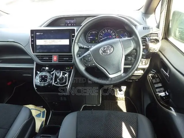 Toyota Voxy 2021 Black