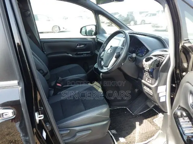 Toyota Voxy 2021 Black