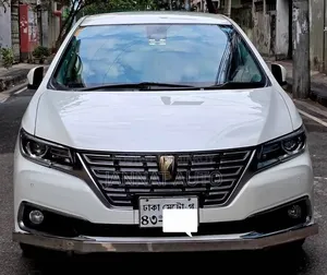 Toyota Premio 2016 Off white
