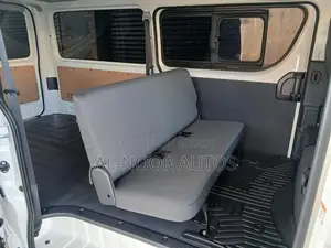 Toyota HiAce 2021 White