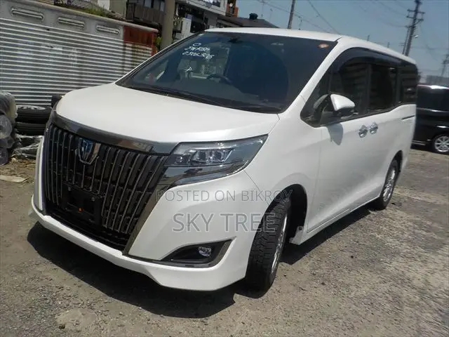 Toyota Esquire 2021 Pearl