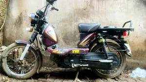 TVS XL 100 2022