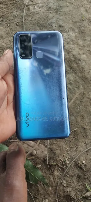 Vivo Y50 128 GB Blue
