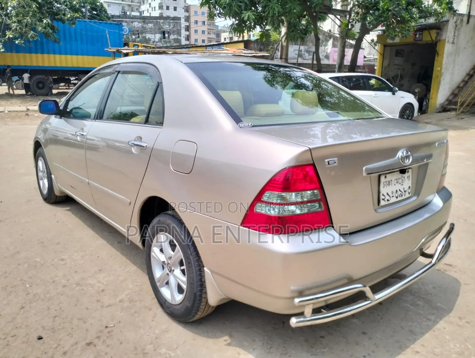 টয়োটা করোলা ২০০৩ বেইজ
