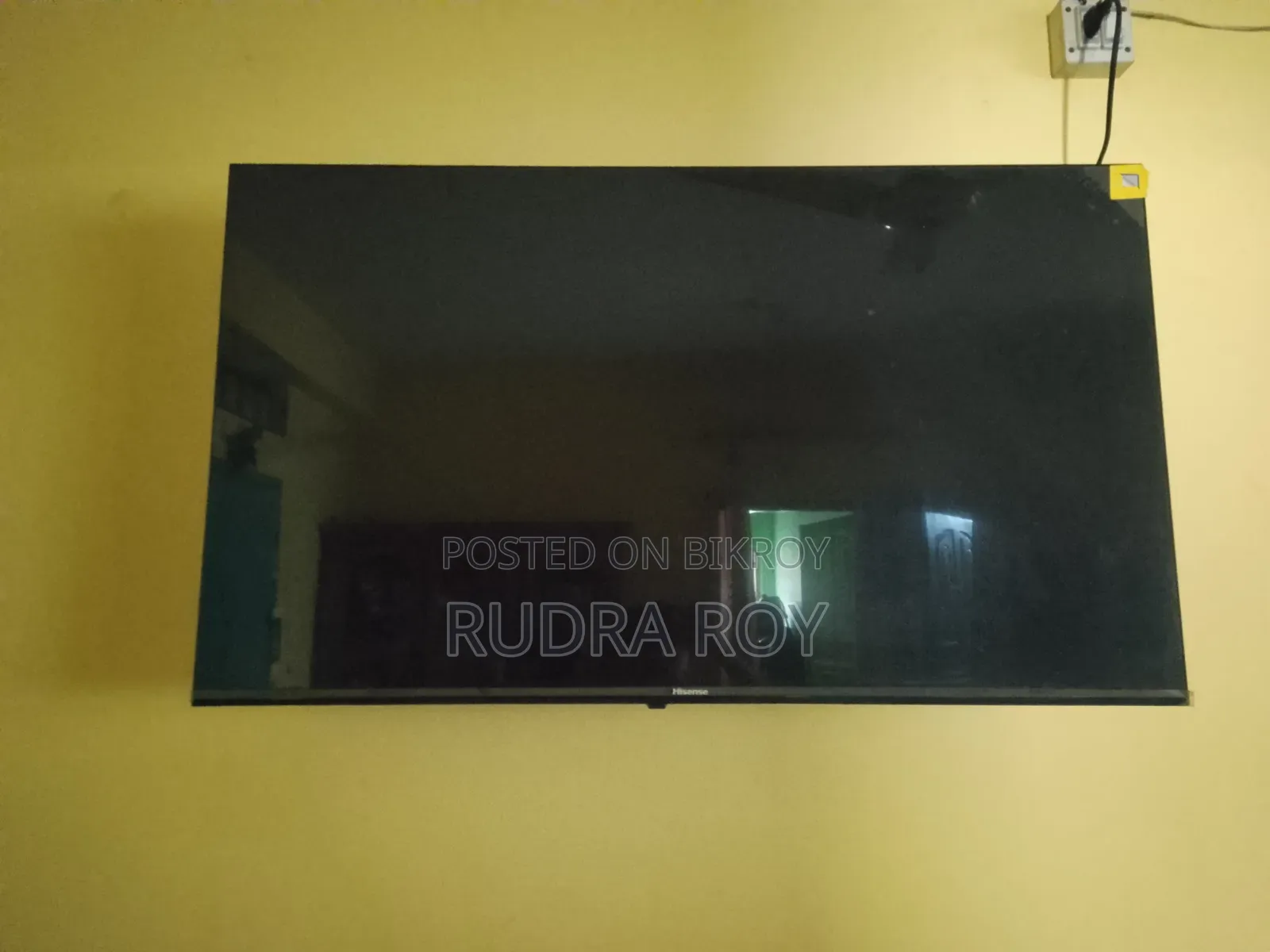Hisense 43" TV for sale.