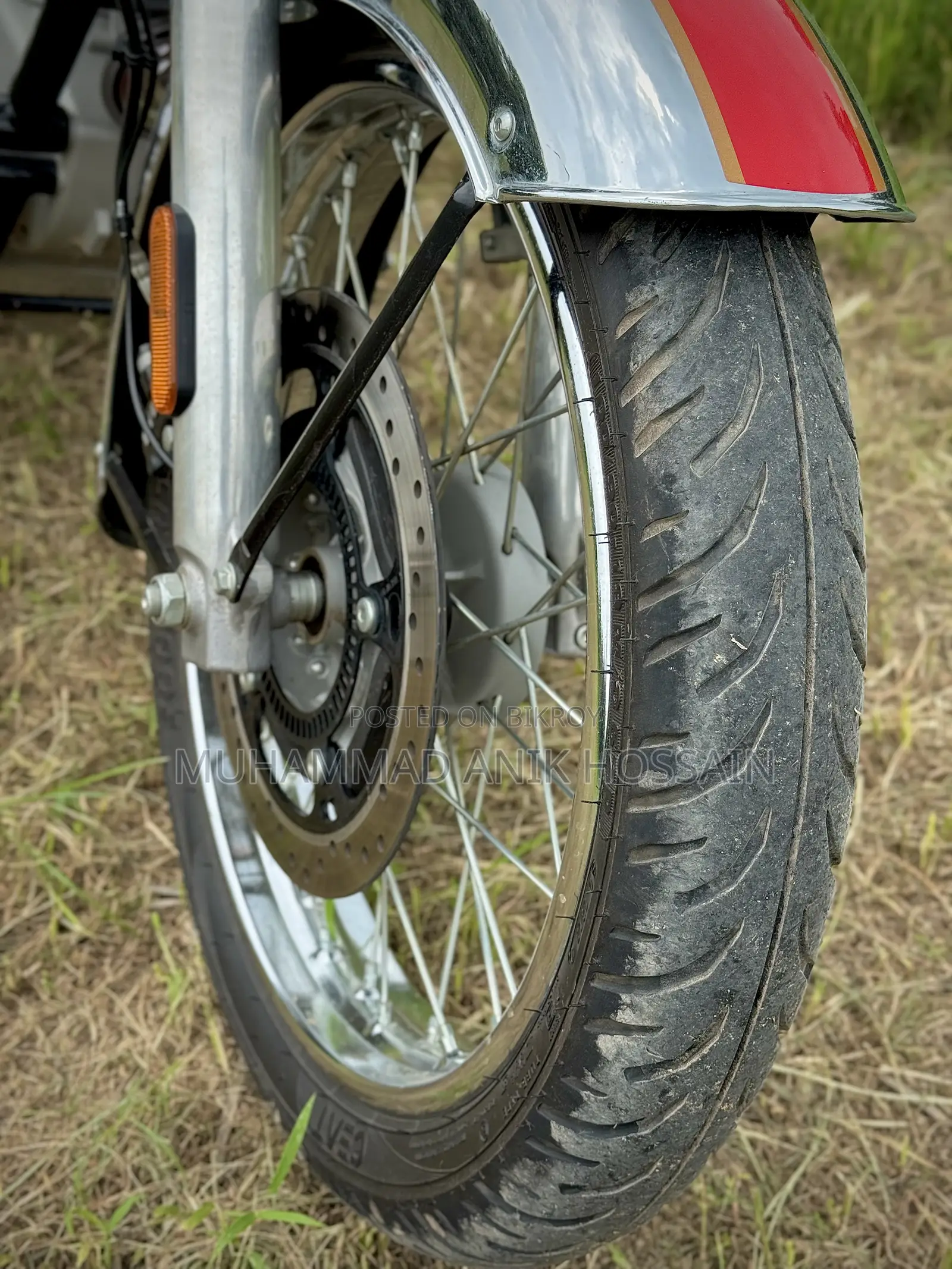 Royal Enfield Classic 350 2025 Red