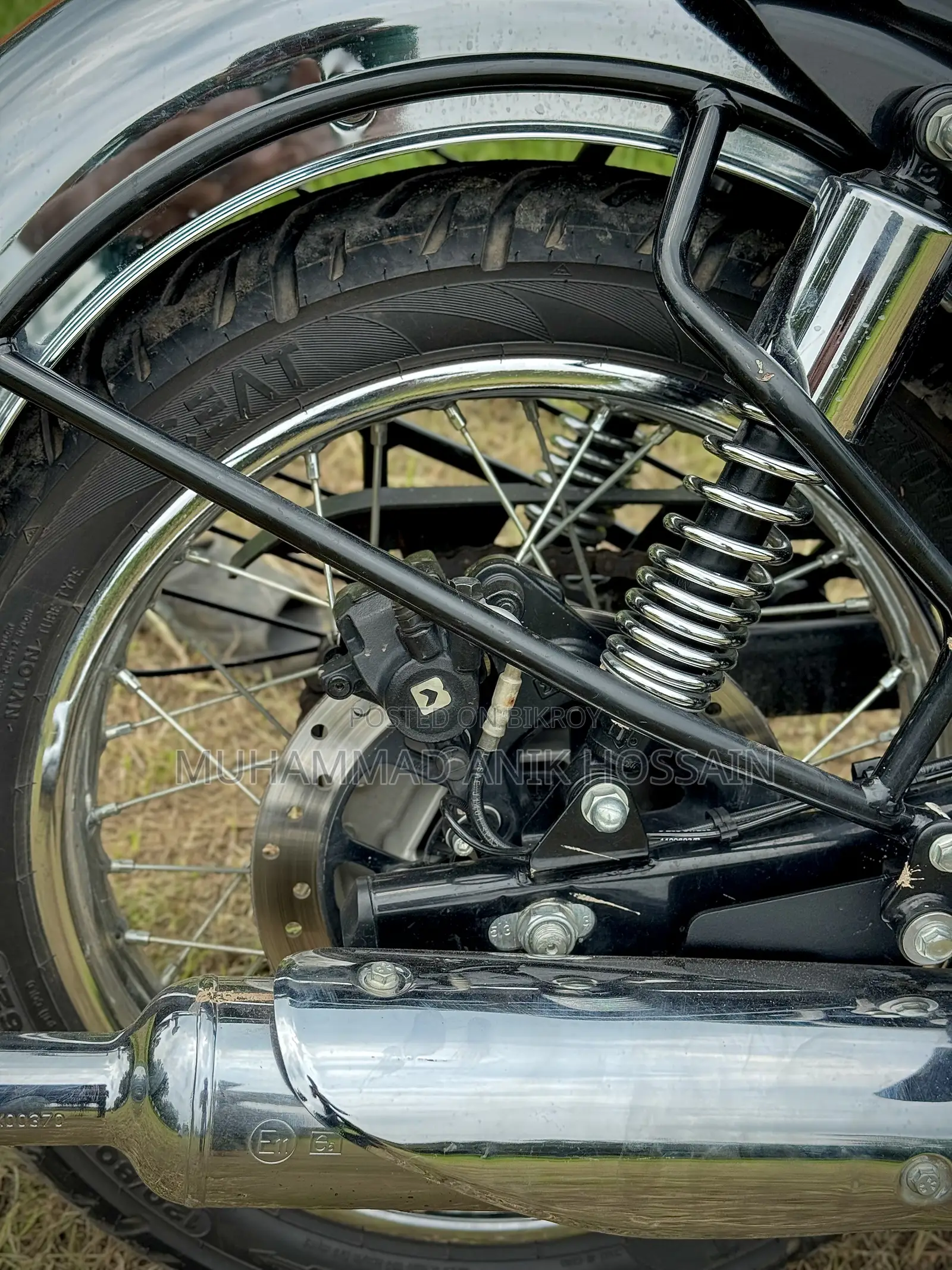 Royal Enfield Classic 350 2025 Red