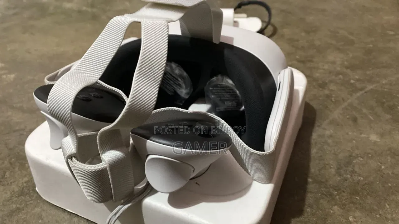 Meta Quest 3s VR Headset (128GB Variant)