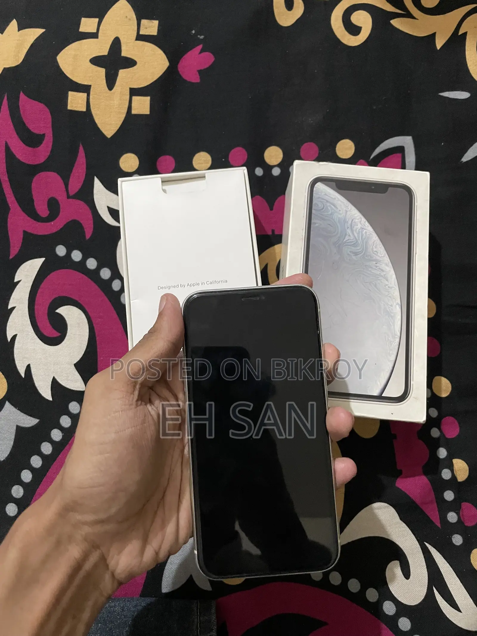 Apple iPhone XR 64 GB White