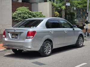 Toyota Axio 2016 Silver