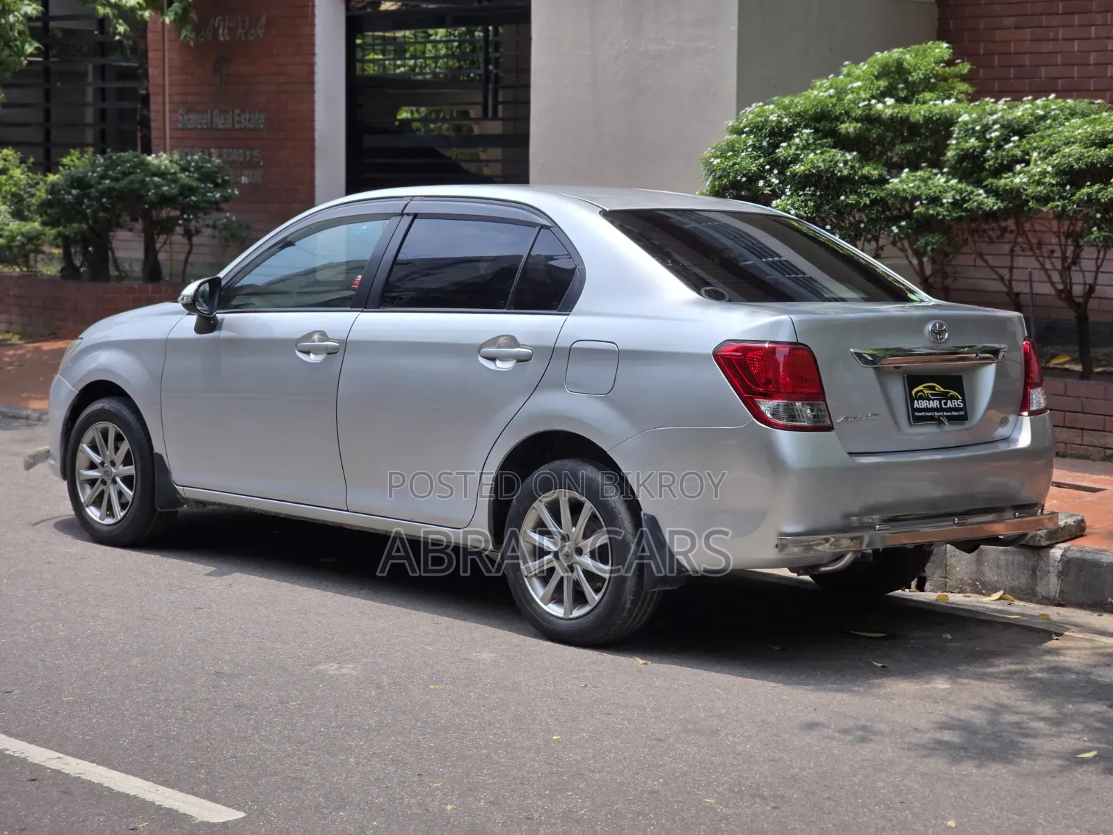 Toyota Axio 2016 Silver