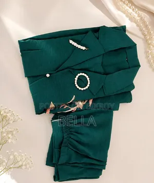 Exclusive Emerald Green Shrug Style 2-Piece Set With Handwork