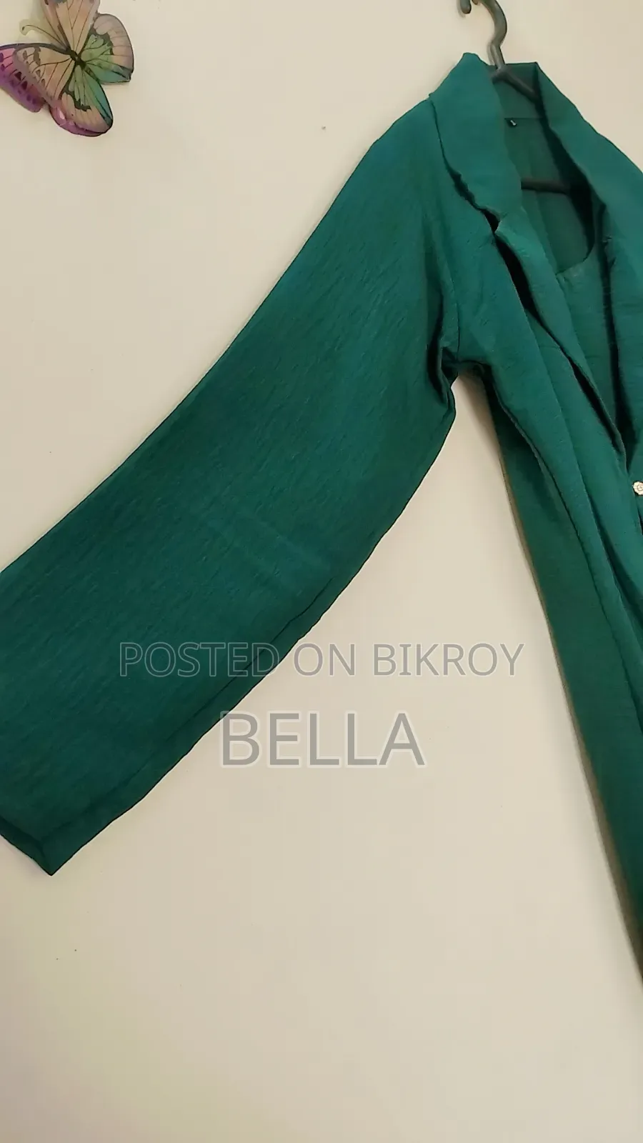Exclusive Emerald Green Shrug Style 2-Piece Set With Handwork